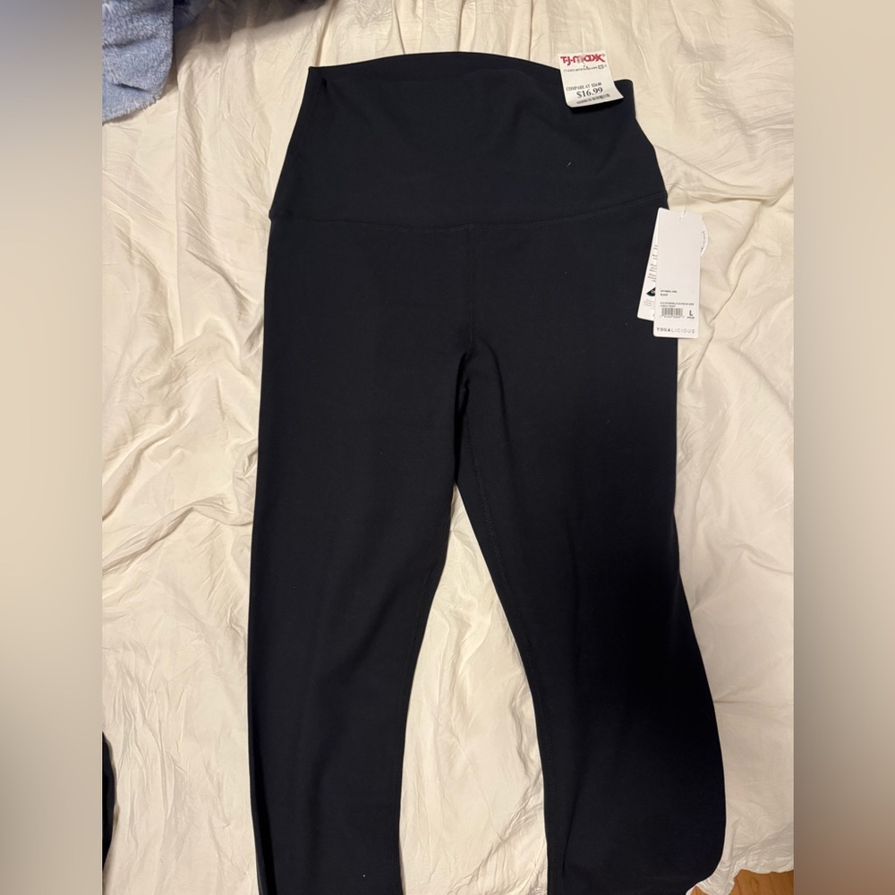 Yogalicious Black High-Waisted Leggings